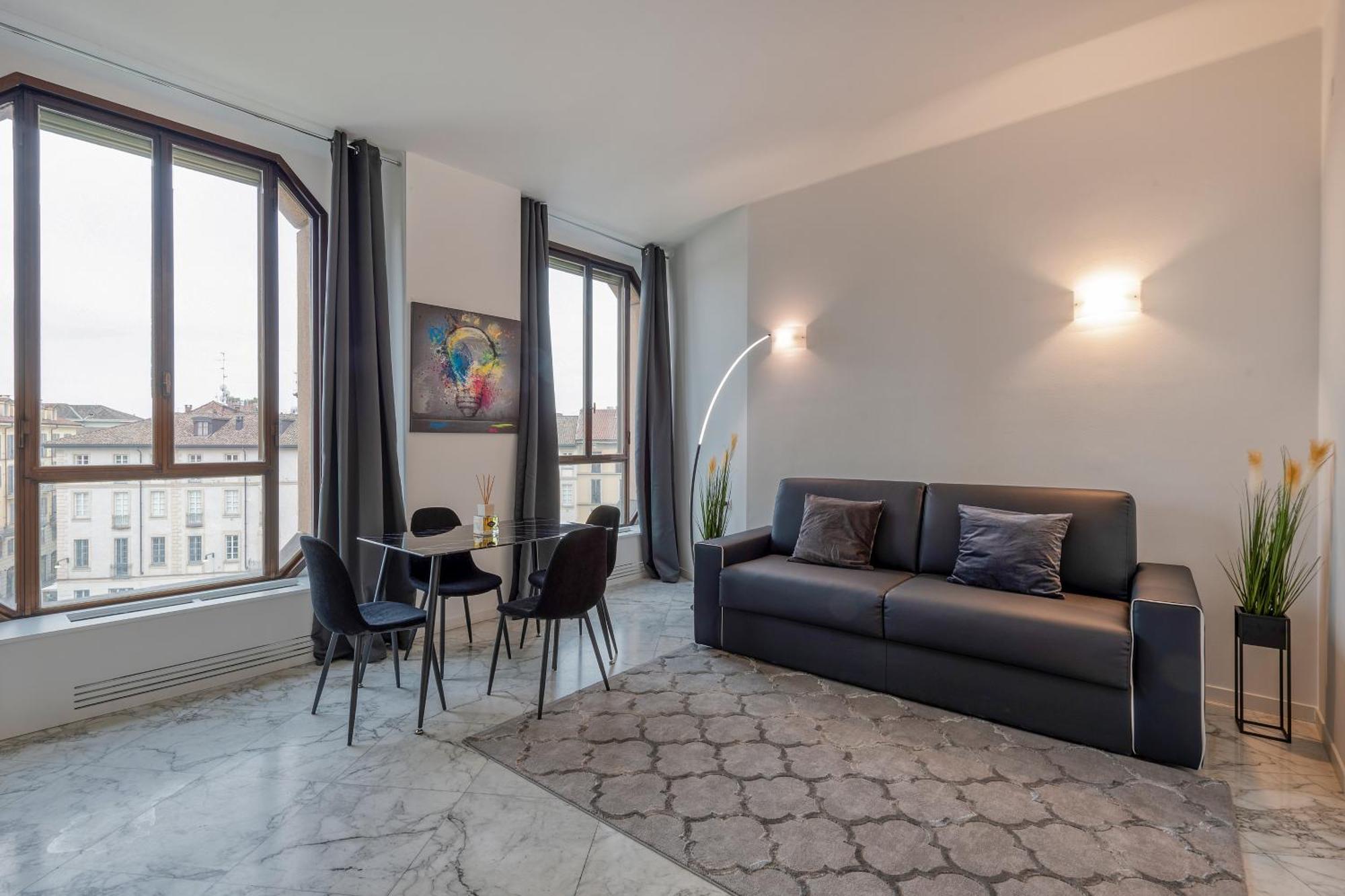 Milan Royal Suites - Duomo Santo Stefano ภายนอก รูปภาพ